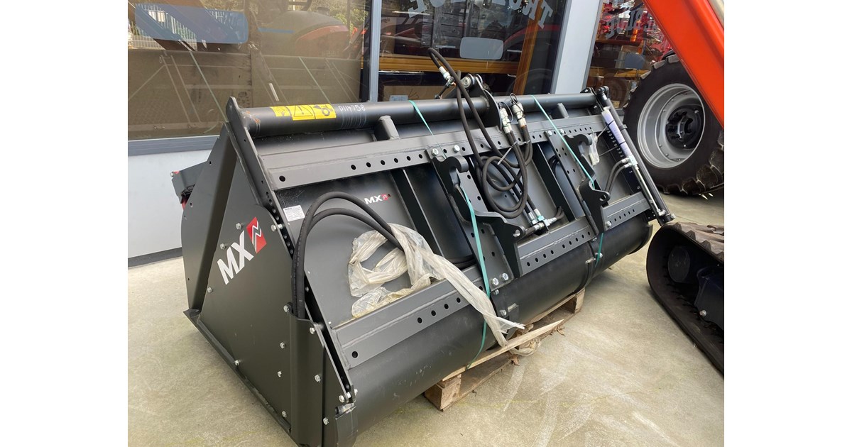 MX BD 2002 AUGER BUCKET for sale