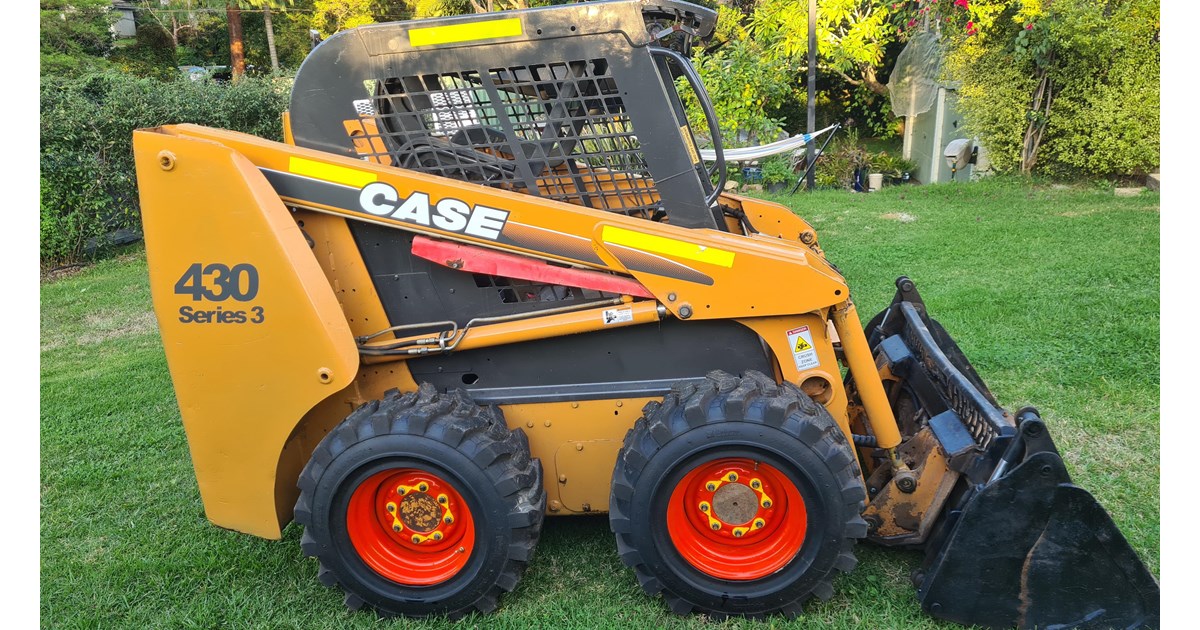 2012 CASE 430 SKID STEER LOADER Series III for sale