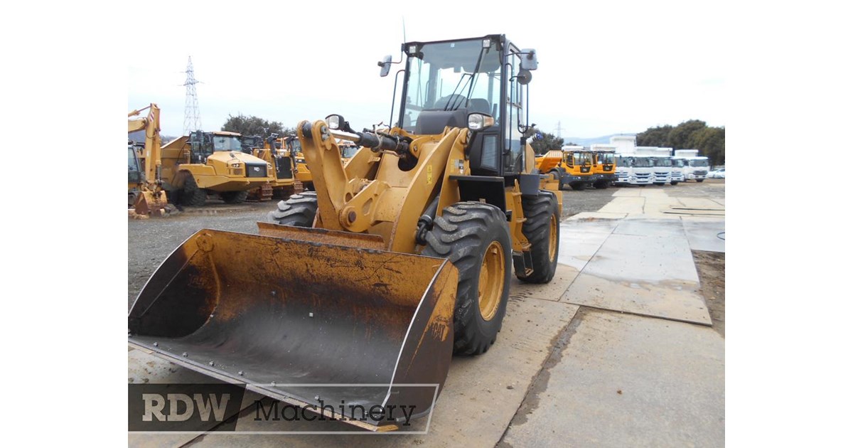 2015-caterpillar-910k-for-sale