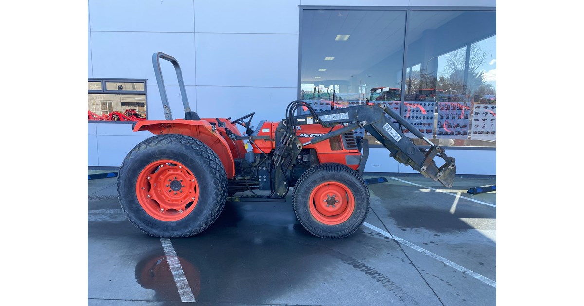 KUBOTA M5700 for sale