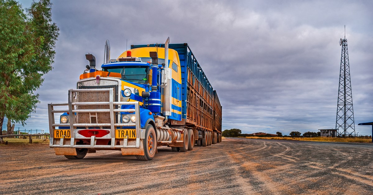 Queensland lowers truck driver apprenticeship age to 17