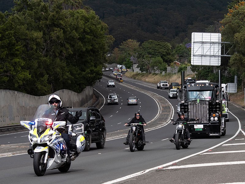 I98FM Illawarra Convoy Raises Record Charity Funds | News