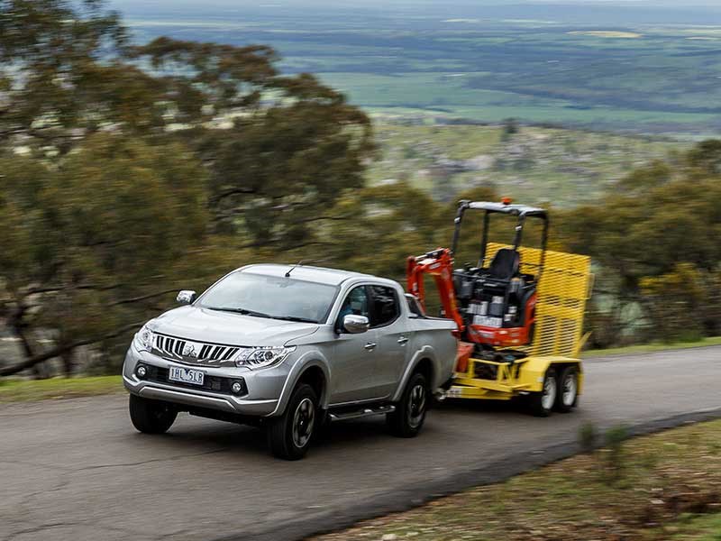 Ute tow review Mitsubishi Triton