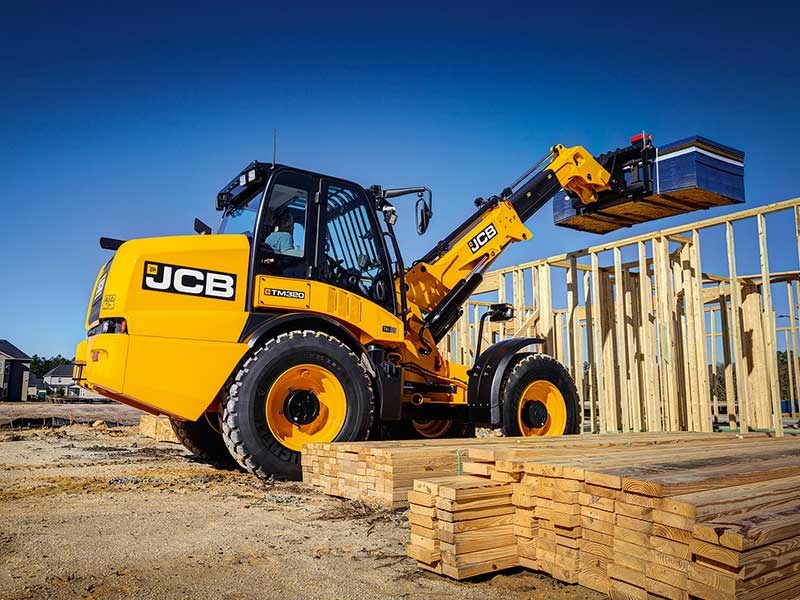 jcb-shows-off-tm320-telescopic-wheeled-loader