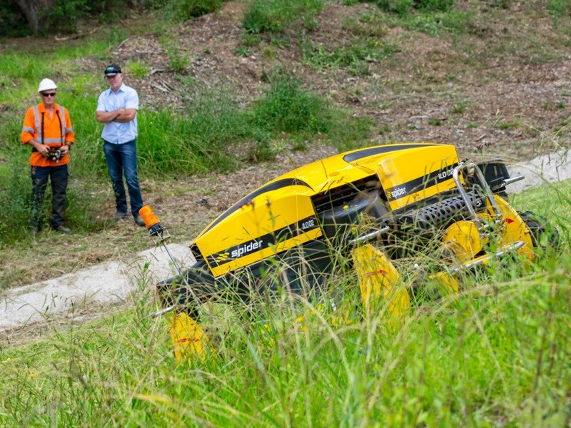 Spider ILD 02 remotecontrolled slope mower review