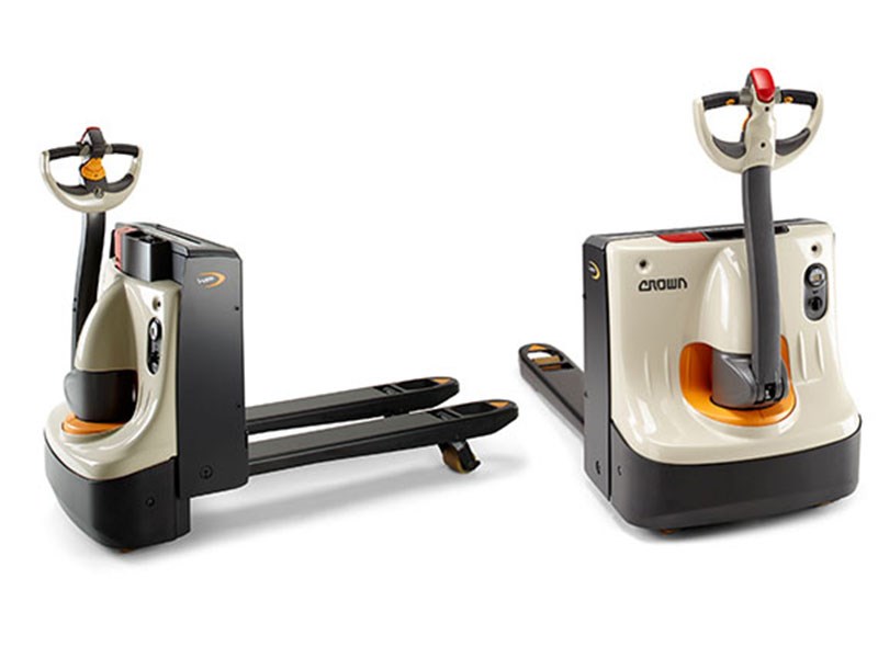 Crown WP 3010 Series European electric pallet truck launched