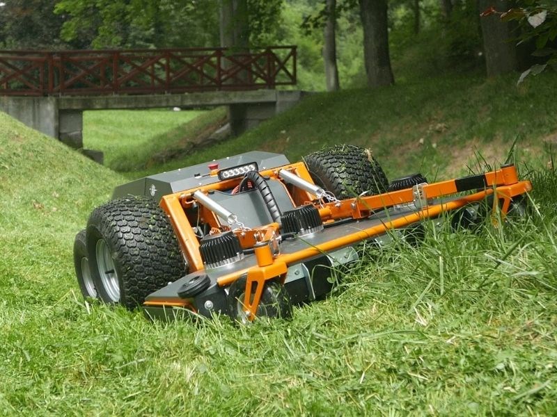 Raymo All-electric Commercial Mower Arrives In Aus | Industry News