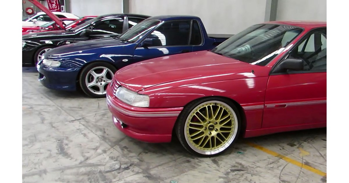 classic car auction starts today video