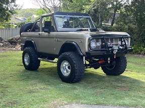 ford bronco 979981