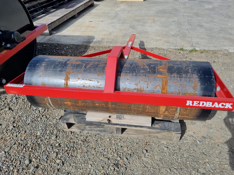 redback 1.5m flat roller 924710 003