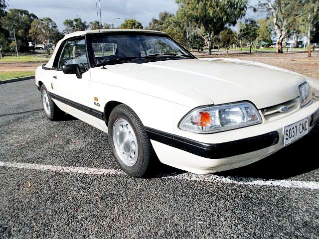 ford mustang 930257 001