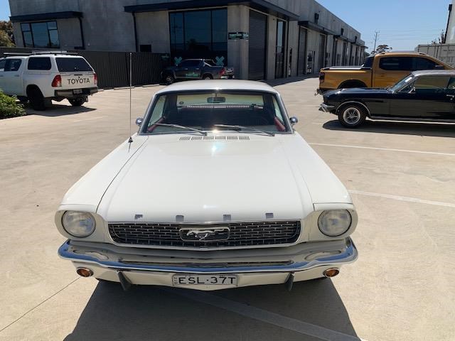 ford mustang 956460 003