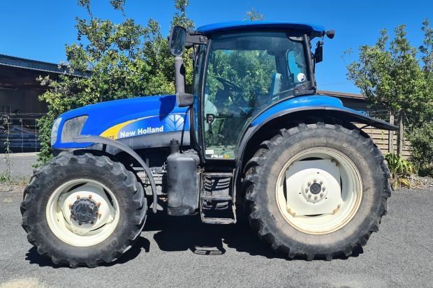 new holland t6070 978072 002