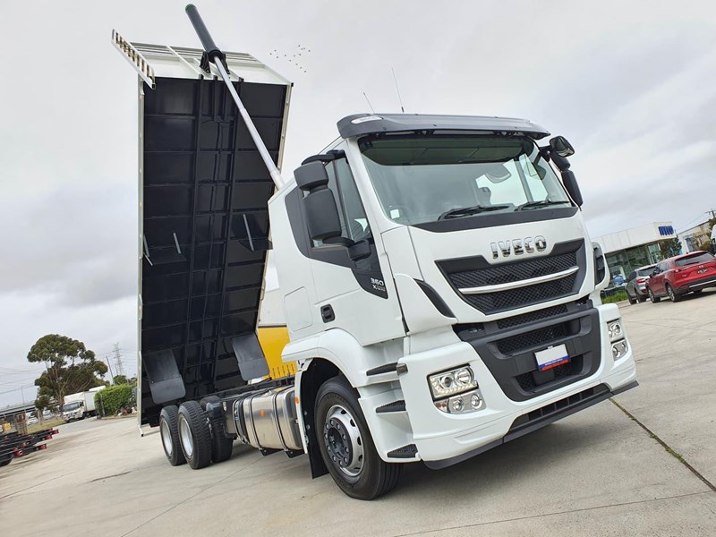 iveco stralis x-way 825203 013