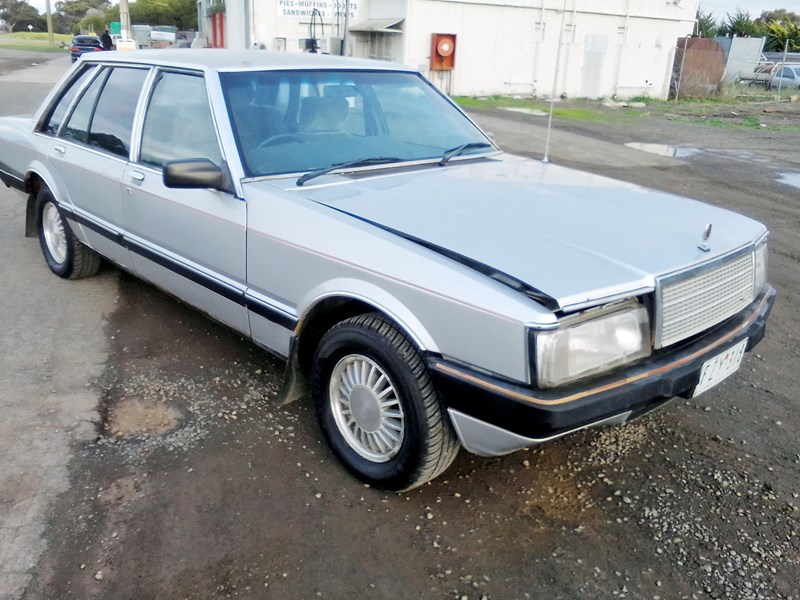 ford fairlane 856263 007