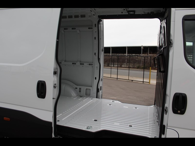 iveco daily 35s18 850532 041