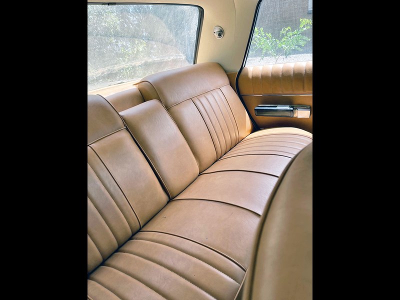 dodge phoenix 862516 011