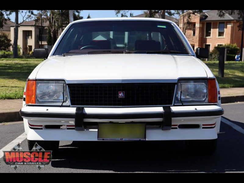 hdt brock commodore 862486 003