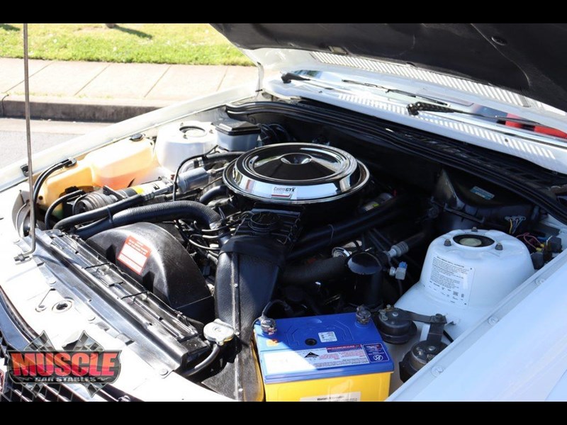 hdt brock commodore 862486 015