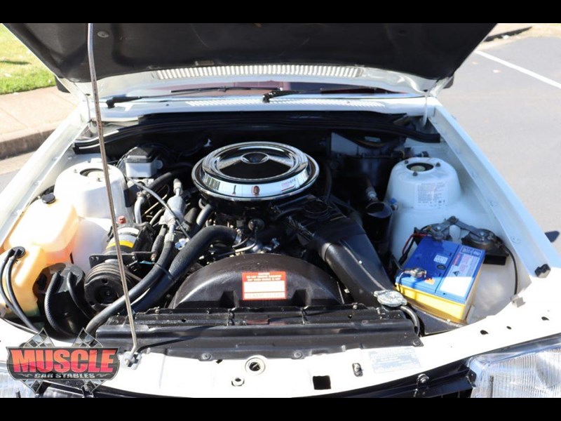 hdt brock commodore 862486 017