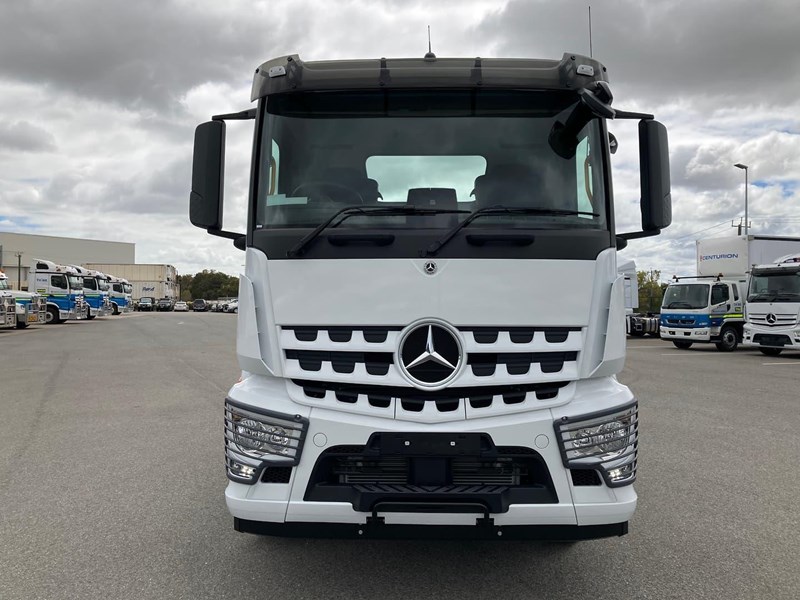 mercedes-benz arocs 4846 845206 007