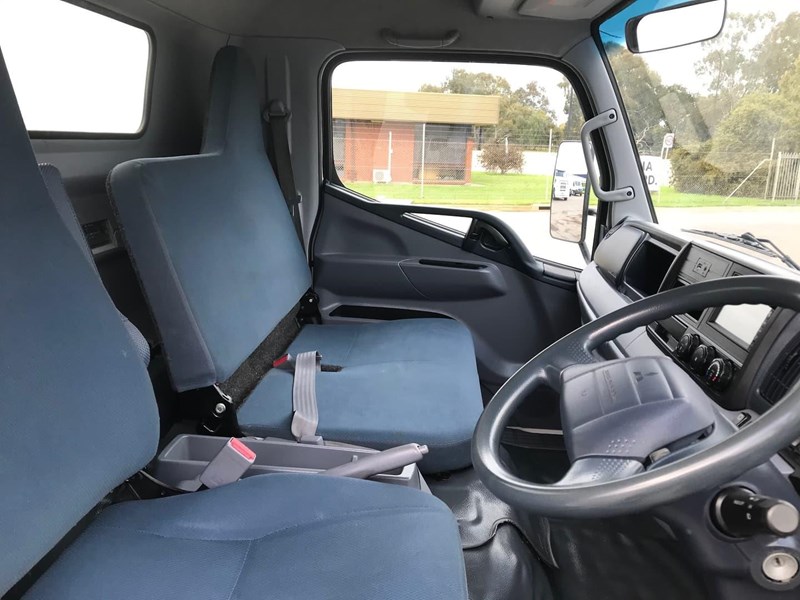 fuso canter 860459 021