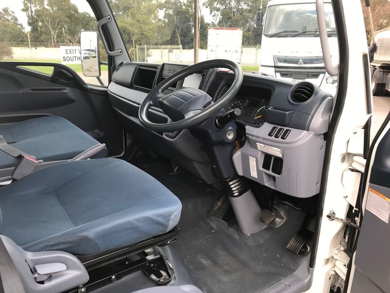 fuso canter 860459 019
