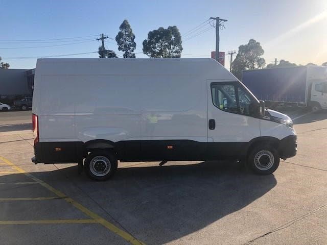 iveco daily 35s13 832742 015