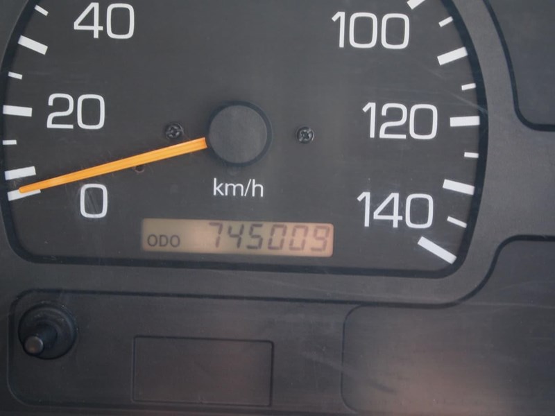 fuso fighter 854268 045
