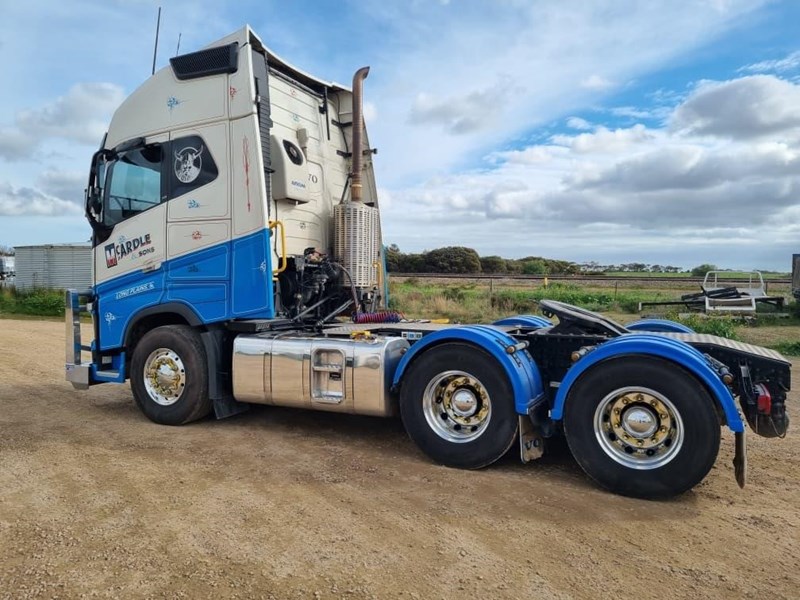 volvo fh 853153 005