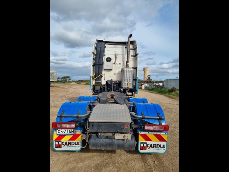 volvo fh 853153 007