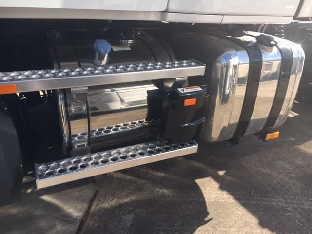 freightliner cascadia 850794 013