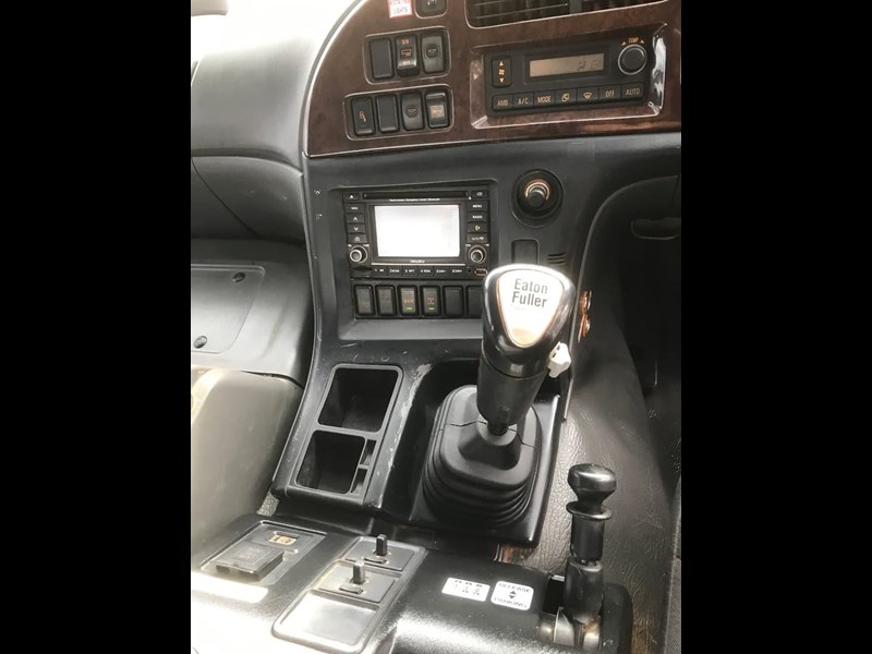 isuzu giga cxz 854696 071