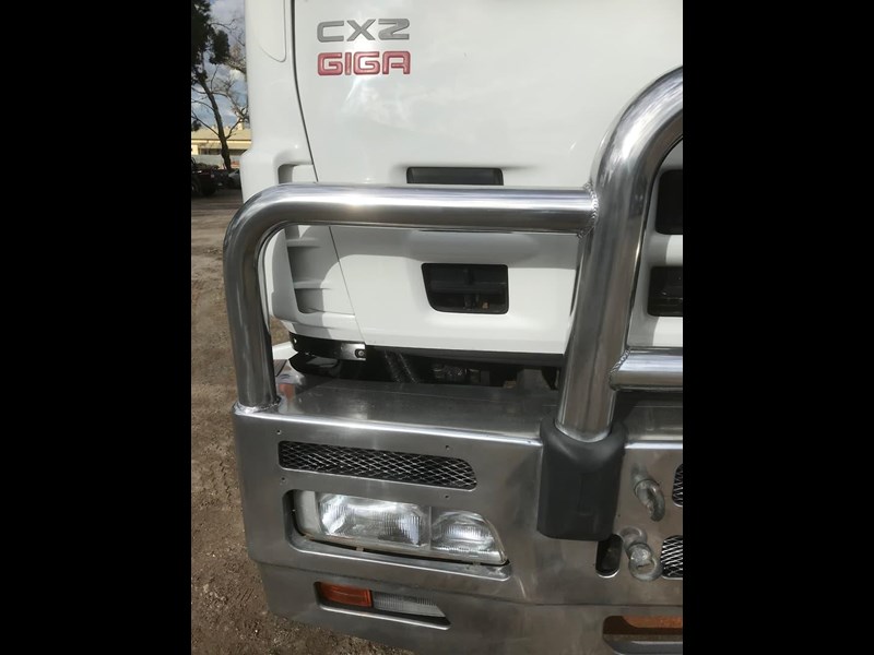 isuzu giga cxz 854696 033