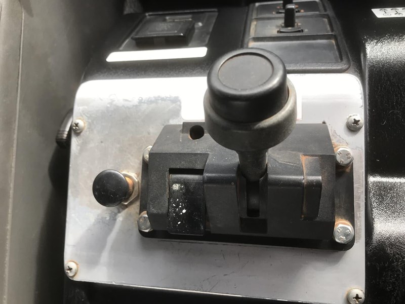 isuzu giga cxz 854696 073