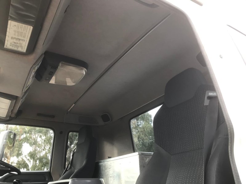 isuzu giga cxz 854696 065
