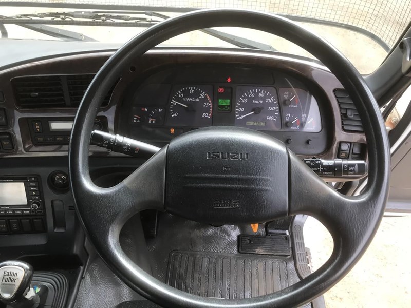 isuzu giga cxz 854696 059