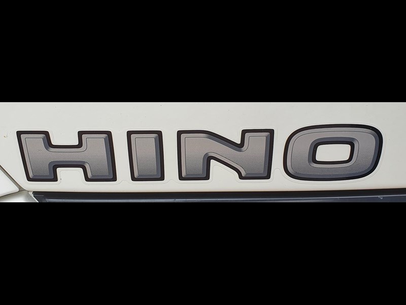 hino 300 series 853901 059