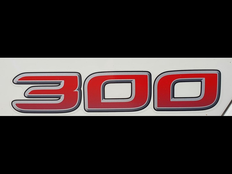 hino 300 series 853901 061