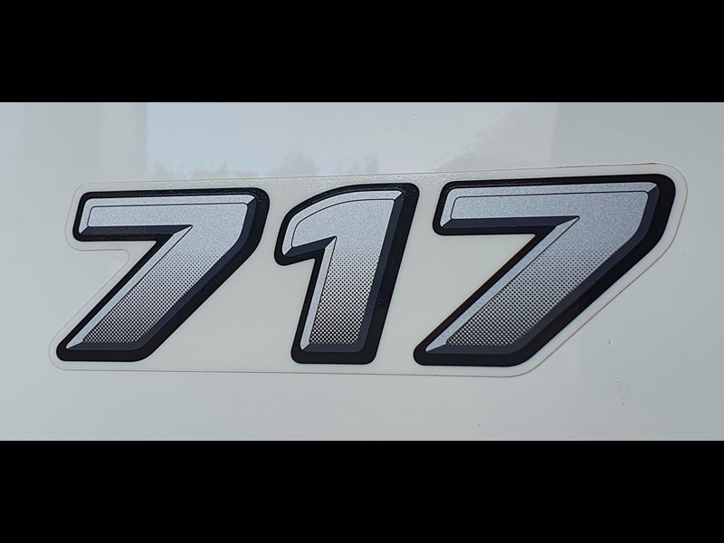 hino 300 series 853901 063