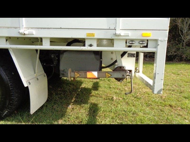 fuso canter fg 858995 051