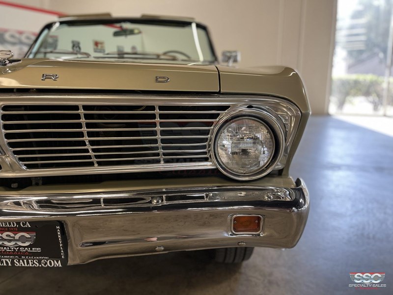 ford falcon 862620 035
