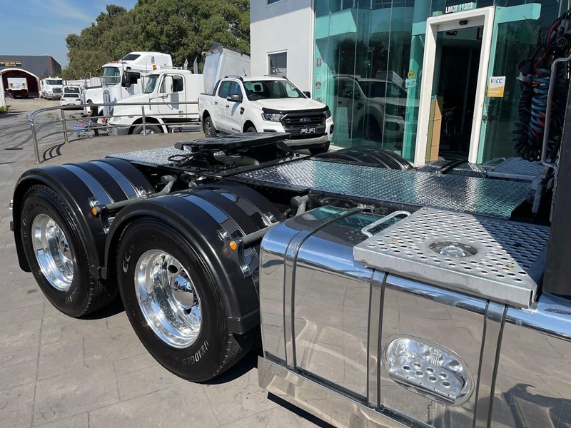 kenworth k200 828150 013