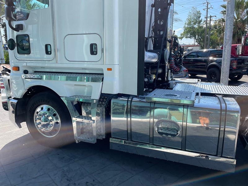 kenworth k200 828150 025