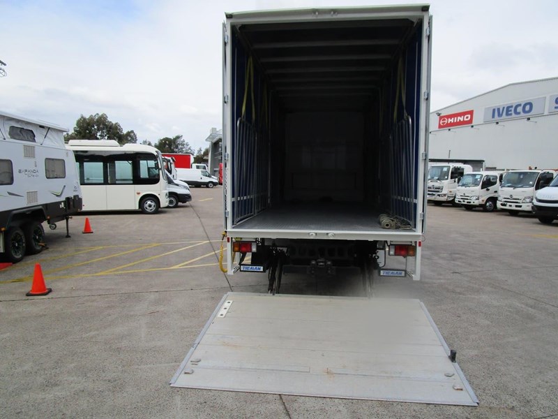 isuzu fsr850 long 855044 017