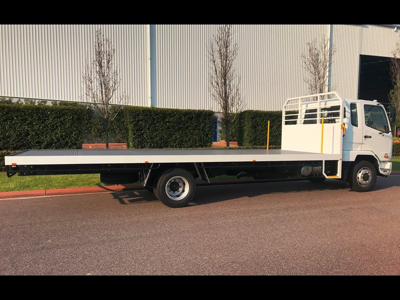 fuso fighter 1424 845165 009
