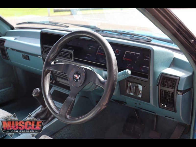 holden hdt 862844 029