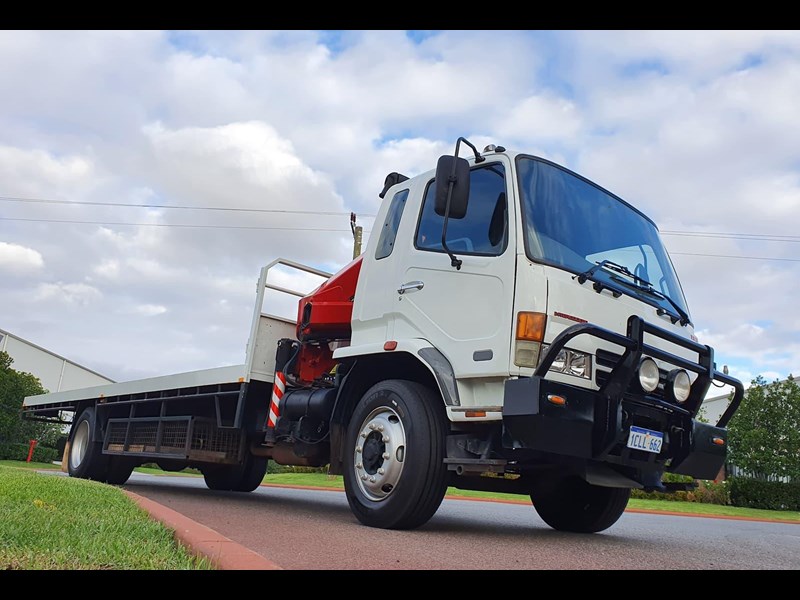 mitsubishi fighter 841727 001