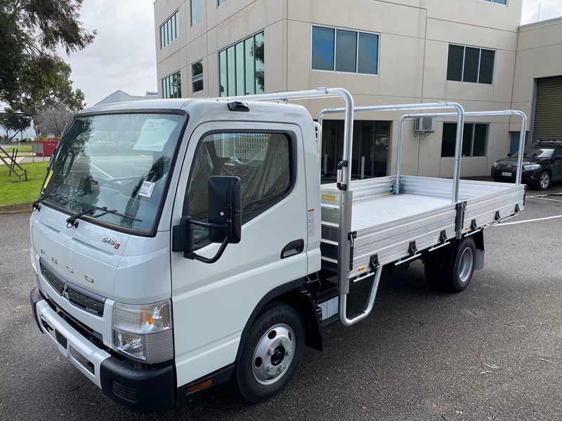 fuso canter 855410 001