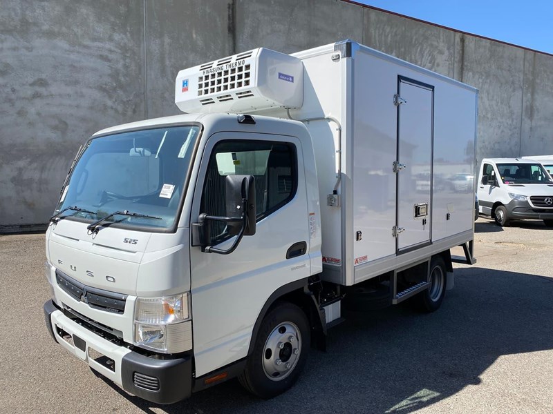 fuso canter 859982 005